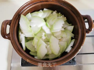 小冬瓜肉丸汤的做法步骤：5
