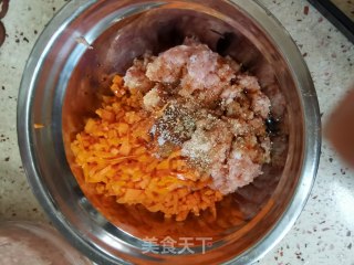 煎酿辣椒的做法步骤：3