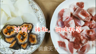 海参羊肉煲的做法步骤：1