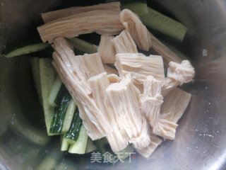 凉拌黄瓜的做法步骤：4