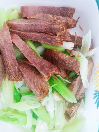 凉拌蒜苗的做法步骤：15