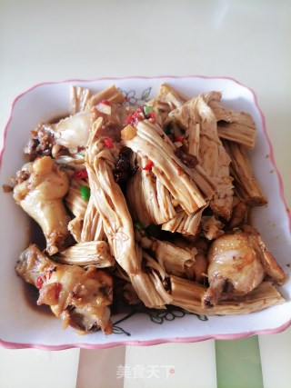 鸡腿烧腐竹的做法步骤：9