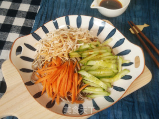 鸡丝凉面的做法步骤：9