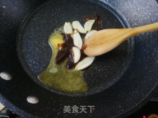 香煎牛肝菌的做法步骤：4