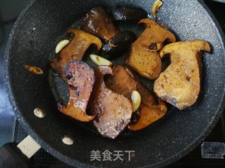 香煎牛肝菌的做法步骤：7