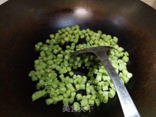 四季豆炒肉的做法步骤：1