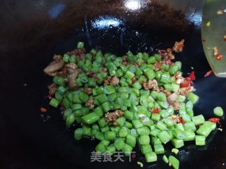 四季豆炒肉的做法步骤：7