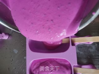 火龙果酸奶棒冰的做法步骤：6