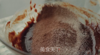 可爱治愈的小甜点巧克力夹心布朗尼的做法步骤：3
