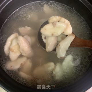 菱角排骨汤的做法步骤：6