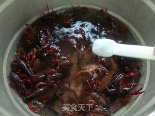 啤酒小龙虾的做法步骤：2