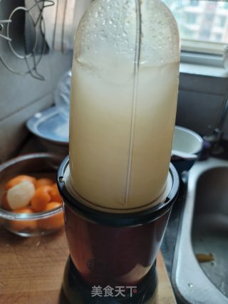 枇杷银耳羹的做法步骤：4