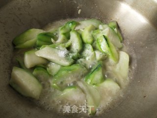 清炒丝瓜的做法步骤：5