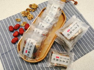 补血养颜，益智健脑～枣泥核桃芝麻糕的做法步骤：6