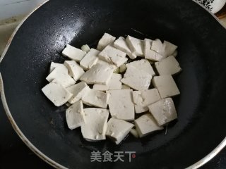 红烧豆腐虾仁的做法步骤：3