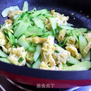 黄瓜炒鸡蛋的做法步骤：10