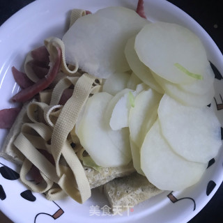土豆片夹馍的做法步骤：3
