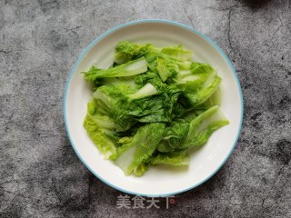 小白菜炒鹅蛋的做法步骤：3