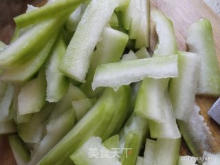 鸭肉节瓜的做法步骤：2