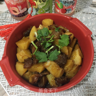 牛筋烧土豆的做法步骤：7