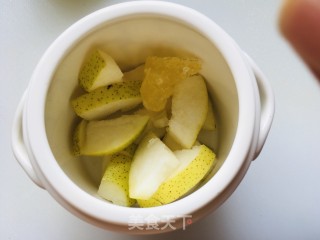 冰糖雪梨的做法步骤：3