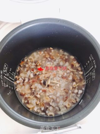电饭煲版腊味饭的做法步骤：4