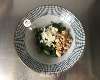 凉拌莴笋叶的做法步骤：11