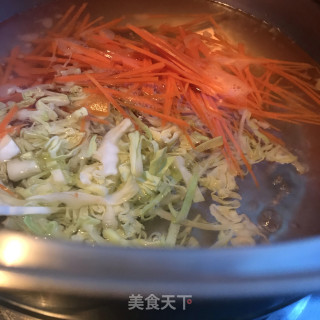 胡萝卜拌粉丝的做法步骤：3