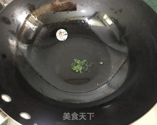 清炒茭白的做法步骤：6