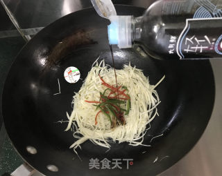 清炒茭白的做法步骤：9