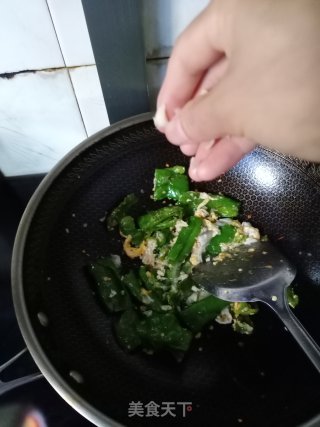 虎皮青椒鸡蛋的做法步骤：8