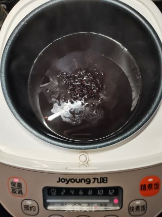黑米粥的做法步骤：4