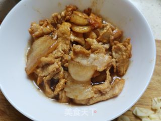 老干妈蒸肉的做法步骤：7