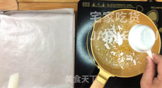超简单蜂巢焦糖脆，口感酥脆甜蜜，微微粘牙，5分钟轻松搞定。的做法步骤：4