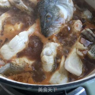 辣酱焖鲈鱼的做法步骤：8