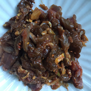 黄皮椒炒羊肉的做法步骤：2