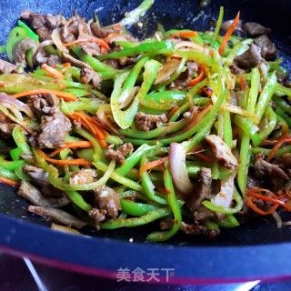 黄皮椒炒羊肉的做法步骤：9