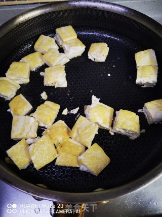 花甲肉烩豆腐的做法步骤：3