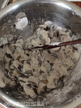 炸鱼鳞的做法步骤：8