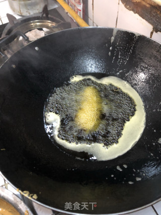 炸鱼的做法步骤：5
