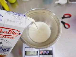 一口一个迷你奶油泡芙❗️基础泡芙，做法简单❗️的做法步骤：12