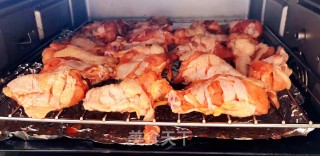 奥尔良烤鸡腿根#萌系美食#的做法步骤：6