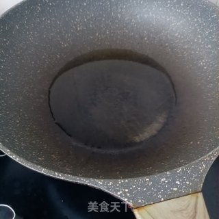 家常炖小石斑的做法步骤：1