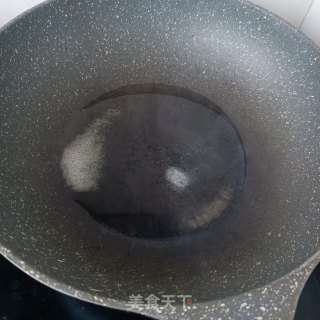 家常炖小石斑的做法步骤：2