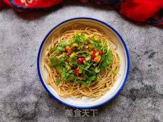 香菜红油豆腐丝的做法步骤：12