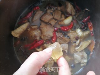 红烧牛腩的做法步骤：8