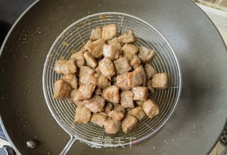 孜然牛肉的做法步骤：10