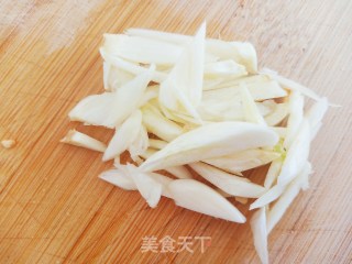 杏鲍菇炒肉的做法步骤：6