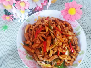 杏鲍菇炒肉的做法步骤：16