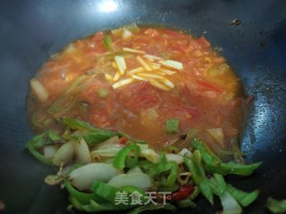 西红柿炒鸡蛋（配点绿色菜）的做法步骤：3